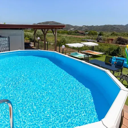 Holiday home House Opuzen Ii