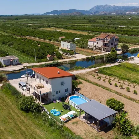 Vikendica House Opuzen Ii *