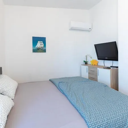 House Opuzen Ii Holiday home