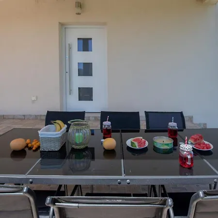 House Opuzen Ii Holiday home *